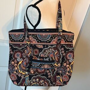 Vera Bradley Quilted Shoulder Bag - Retired Kensington Pattern